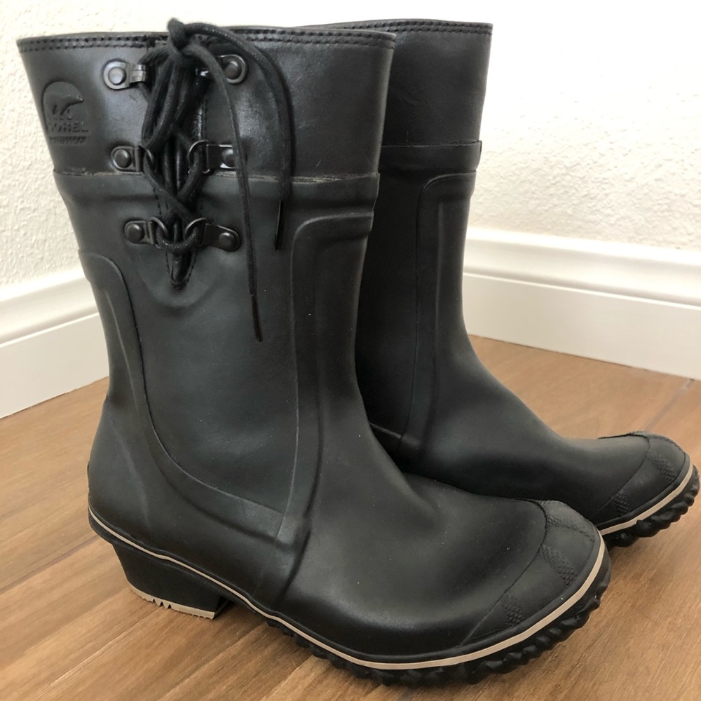 Sorel rain boots